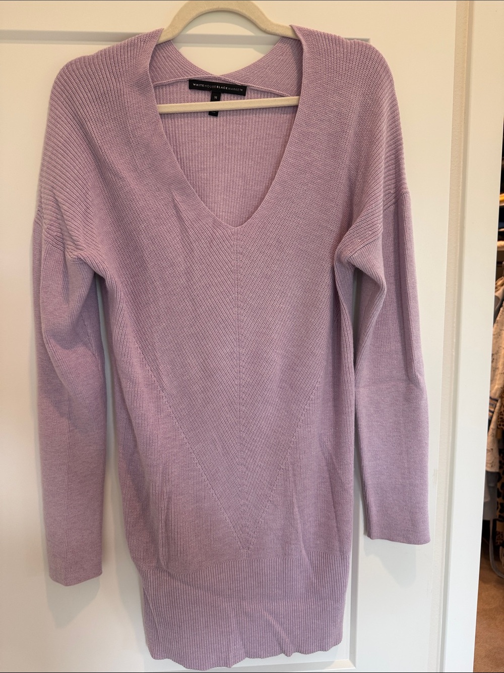 White House Black Market Lavender V-Neck Ribbed Sweater